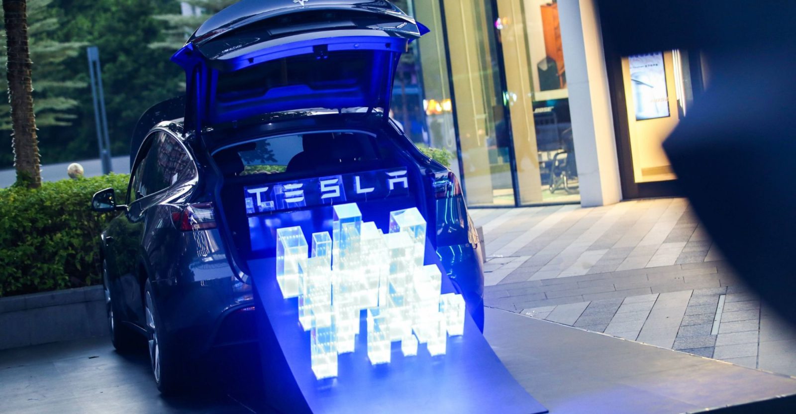 tesla
