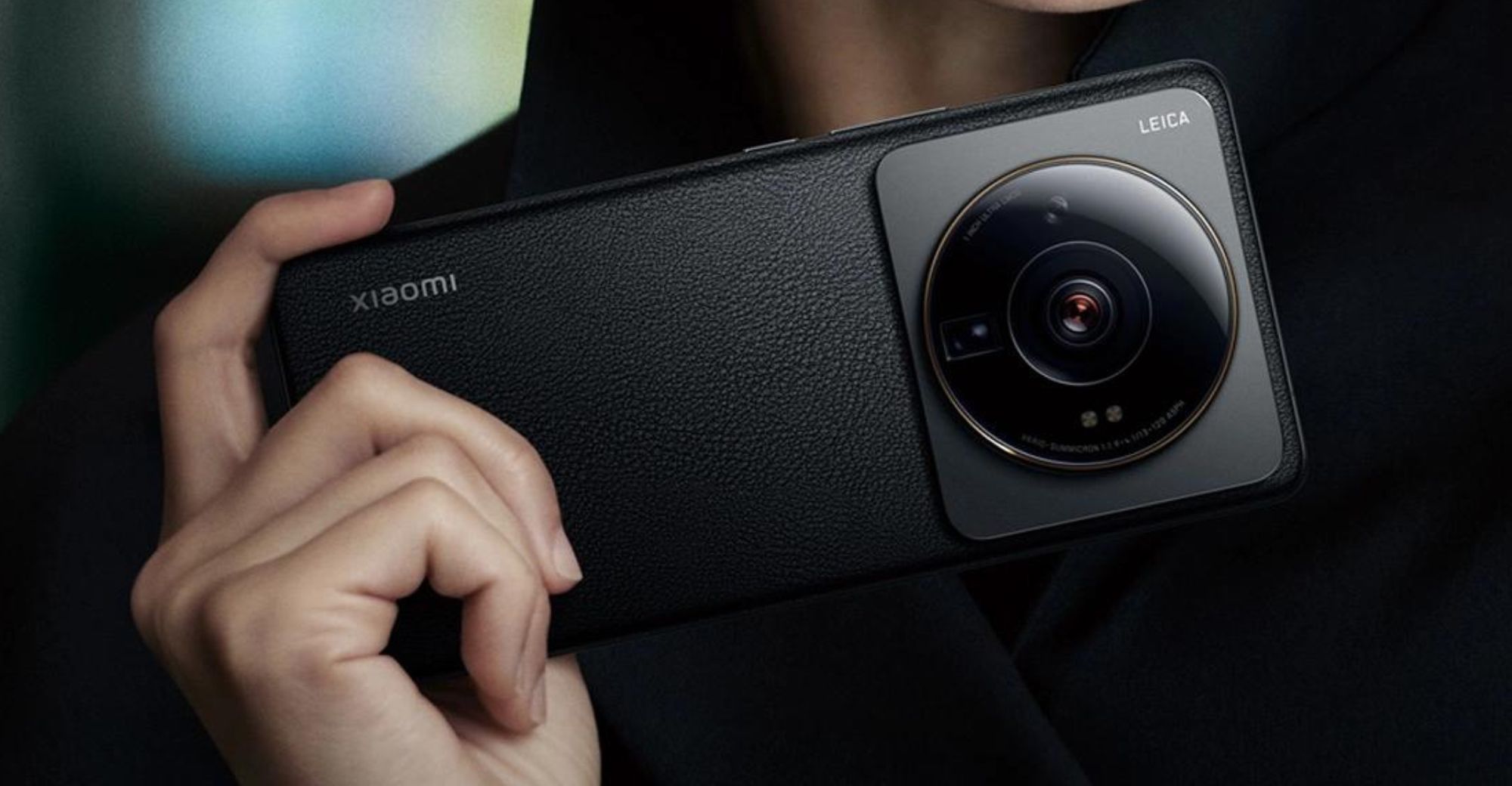 Xiaomi unveils concept phone with interchangeable camera lenses